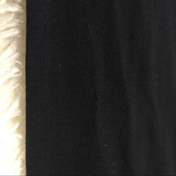 *SOLD* Lululemon Reversible Wunder Under Crop - Picture 8 of 8